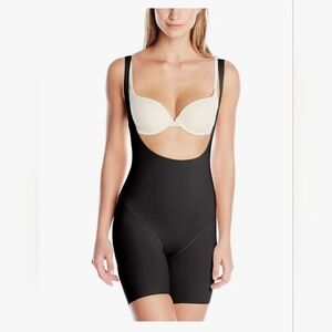 Wacoal Firm Control Smooth Complexion Body Shaper 802251 SzM